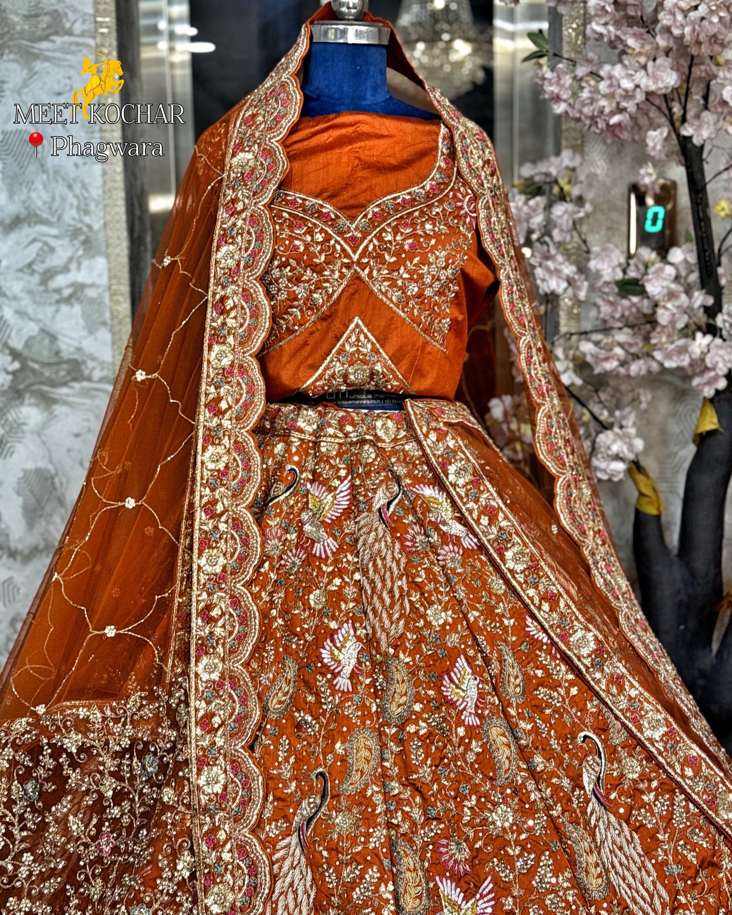 BRIDAL LEHENGA (G01UX)