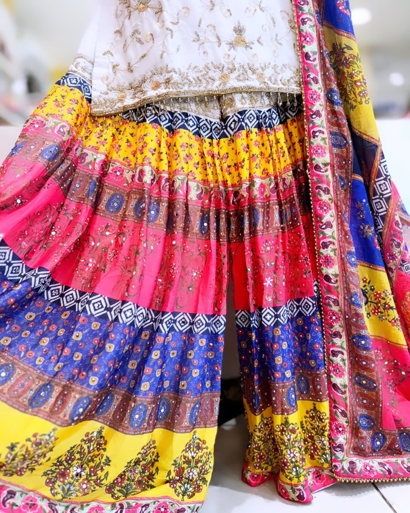 SHARARA SUIT (F0028M)