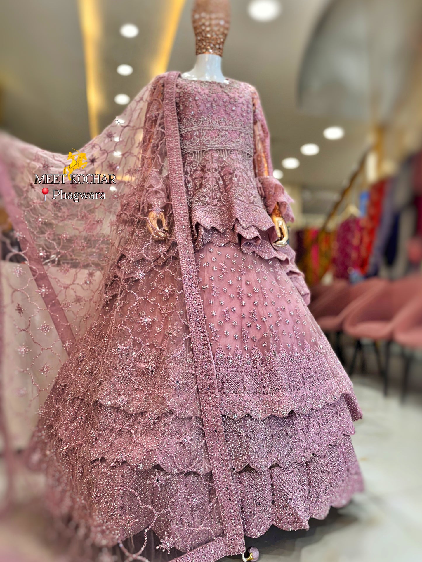 LEHENGA (G01MN)