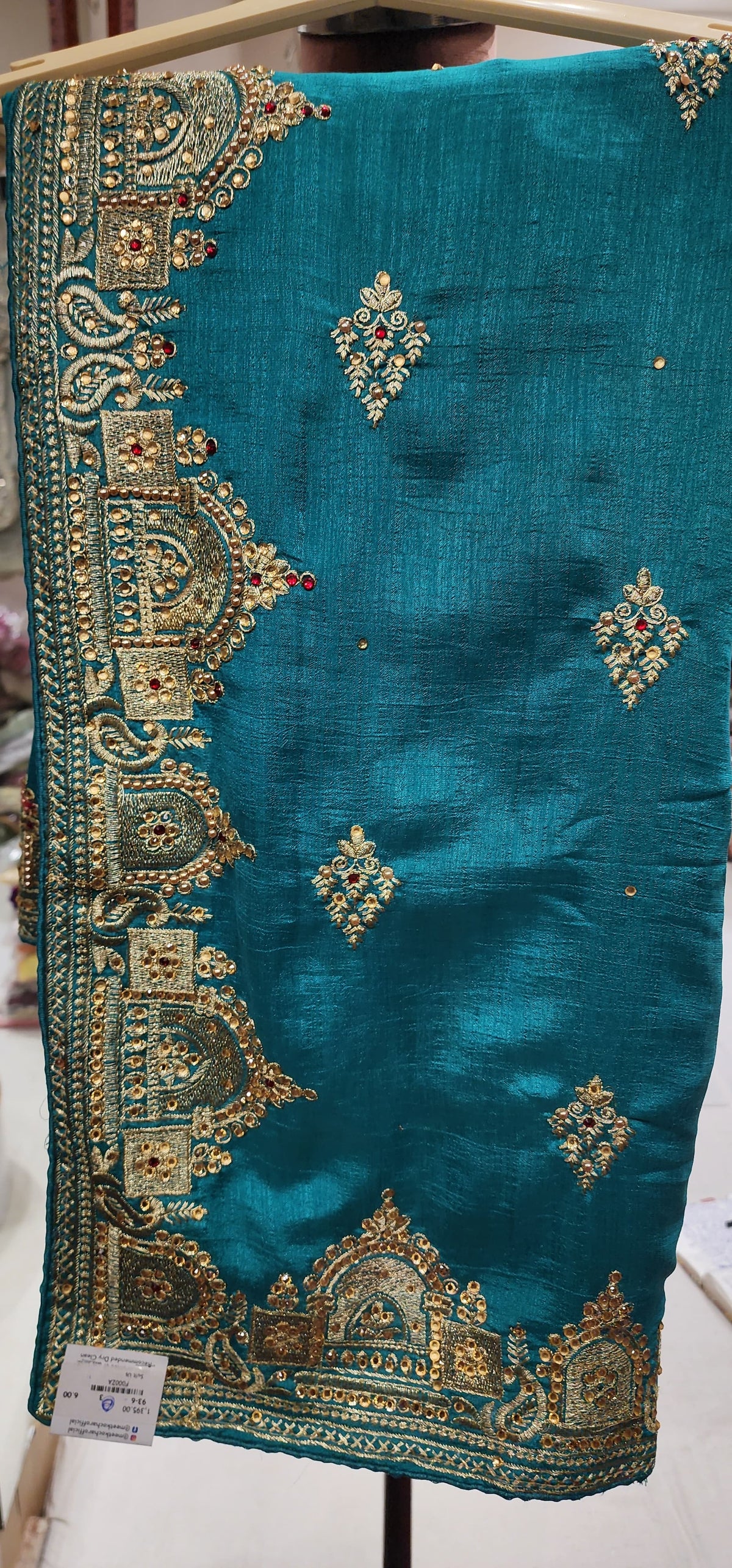 Saree(F000ZA)
