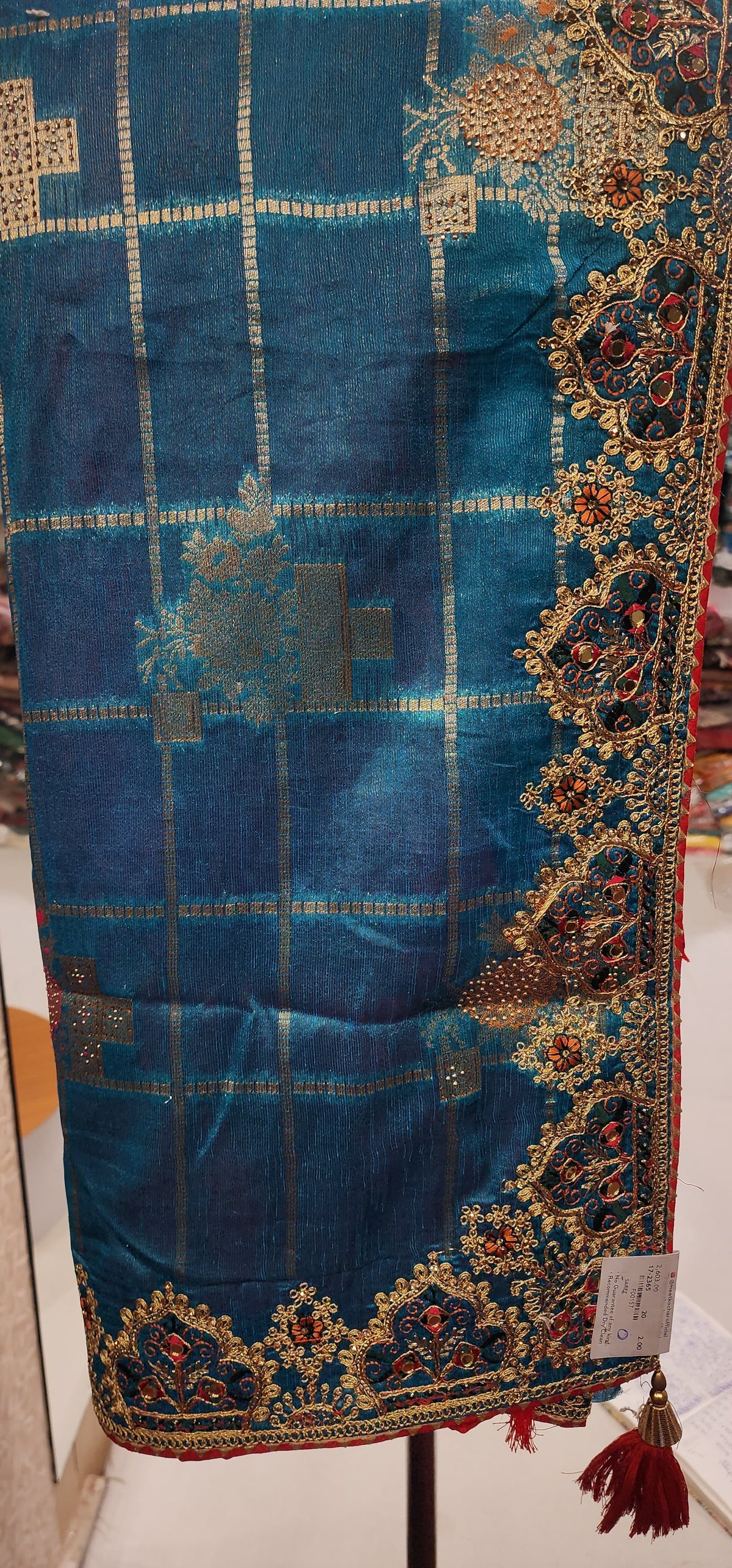 Saree (F00157)