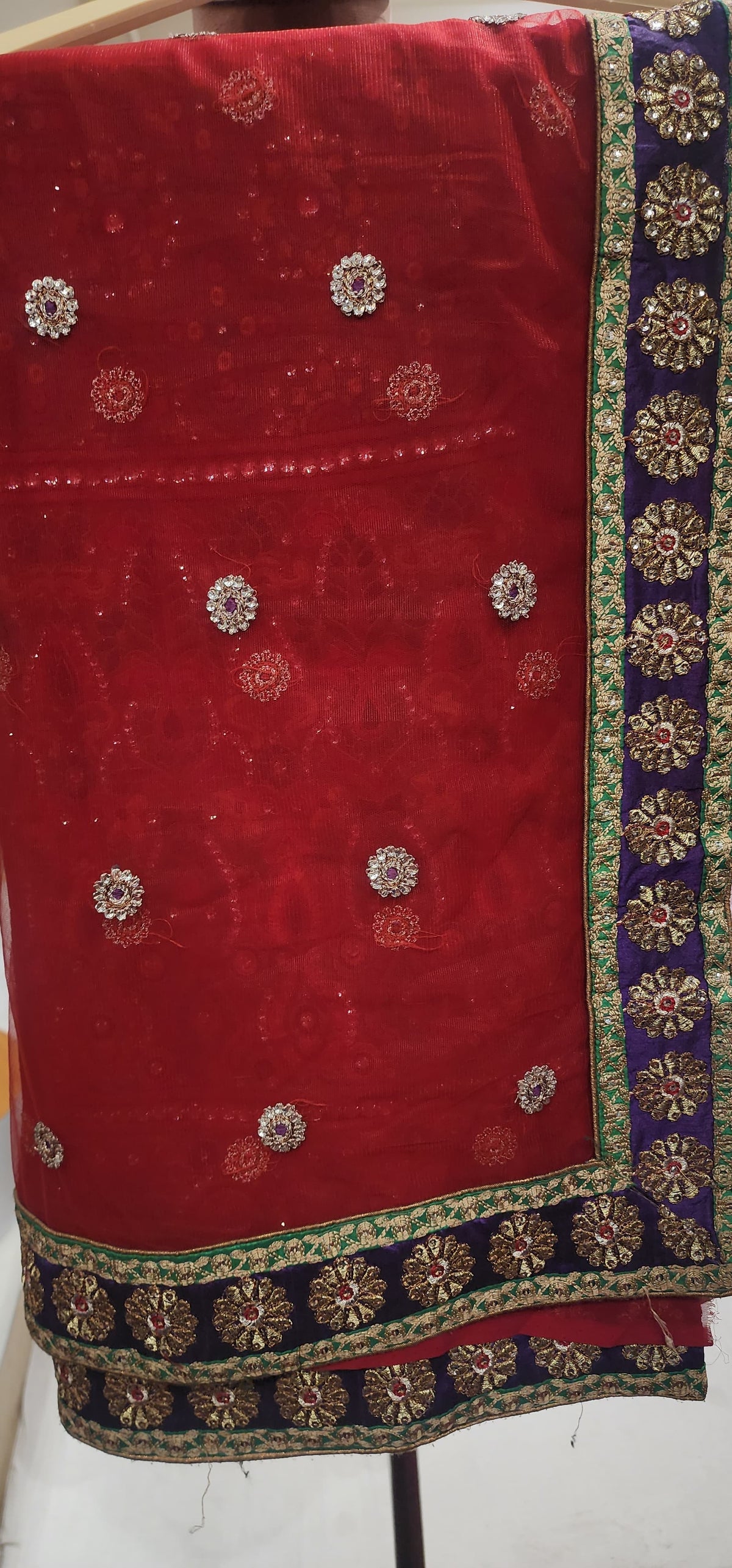 Saree (M)