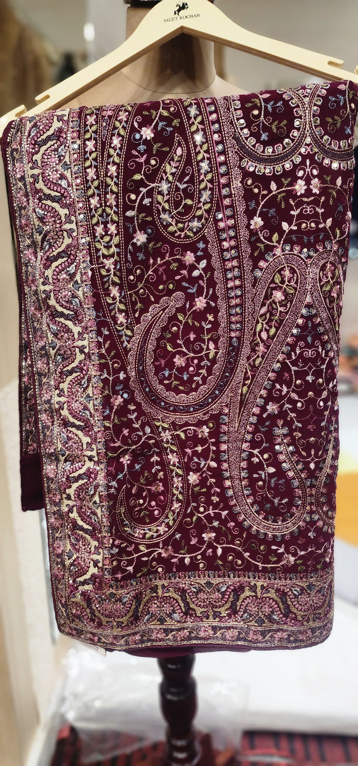 Hand embroidered saree (73056)