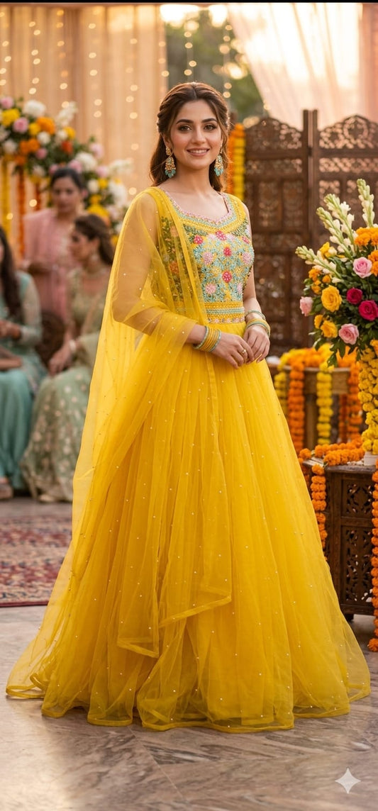 Gown (F00222)