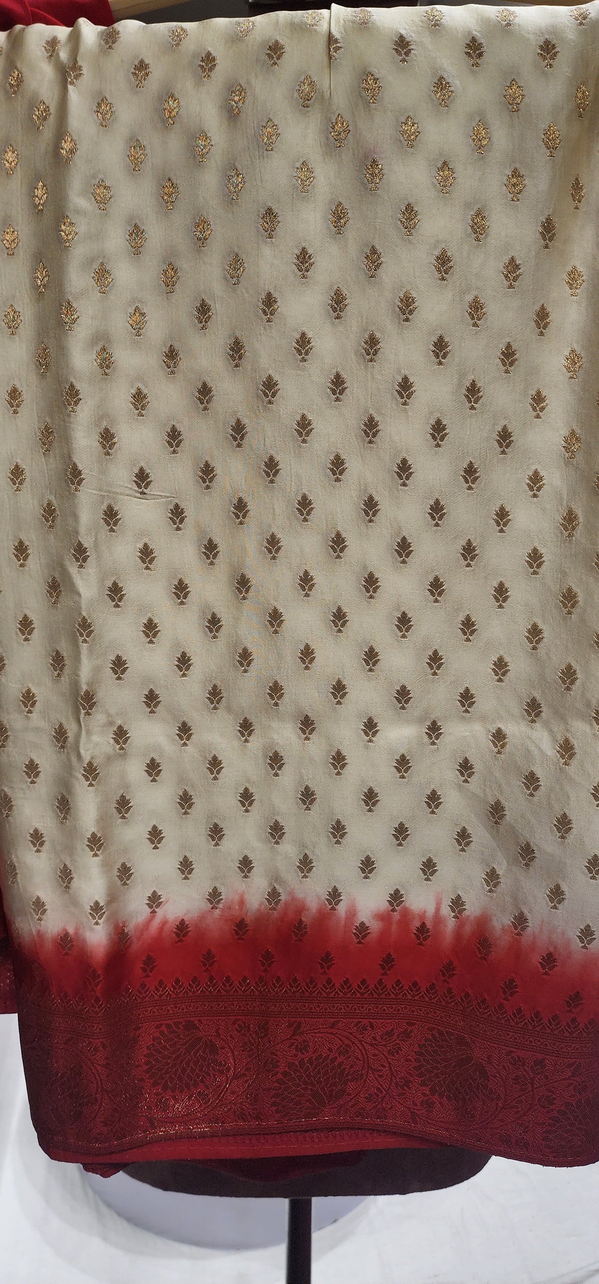 Saree (G01MF)