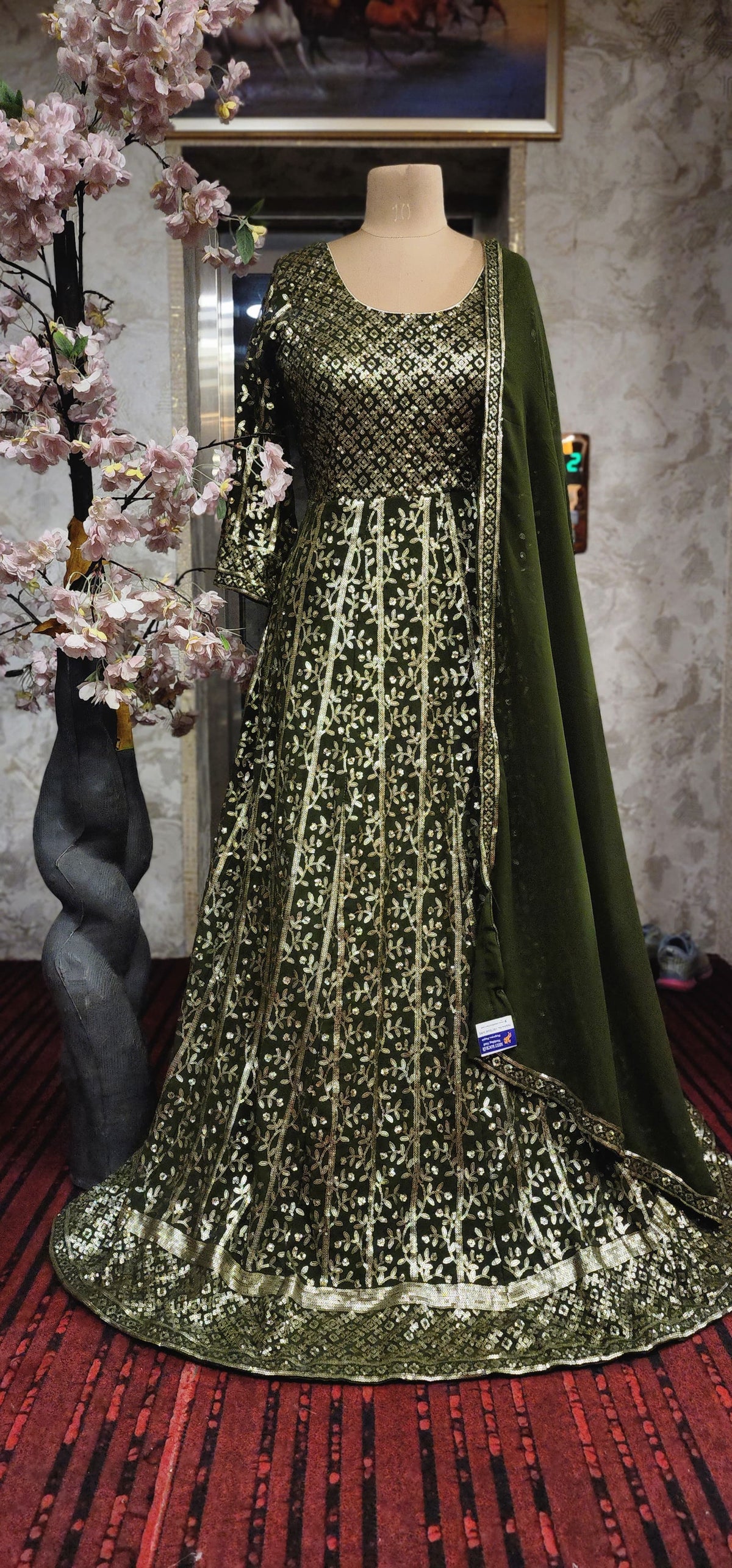 Anarkali (F002H7)