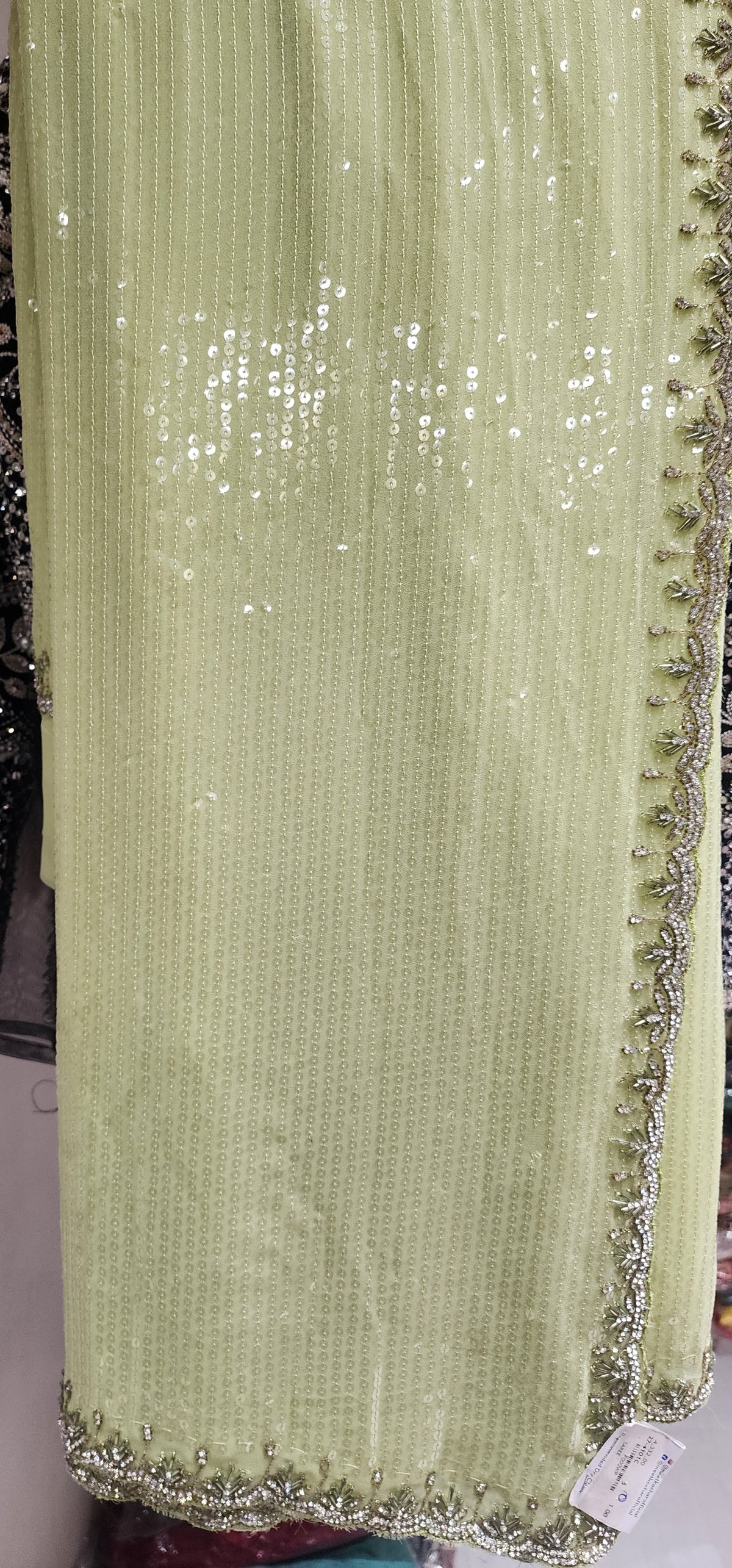 Saree (F000WP)