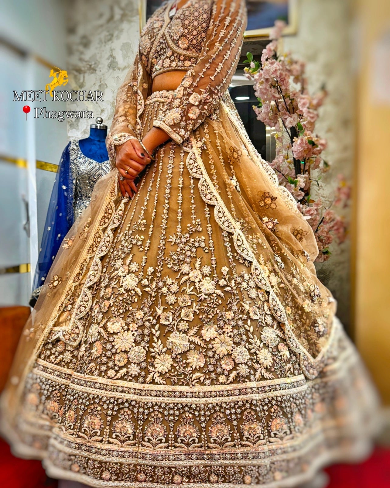 LEHENGA (G01MX)