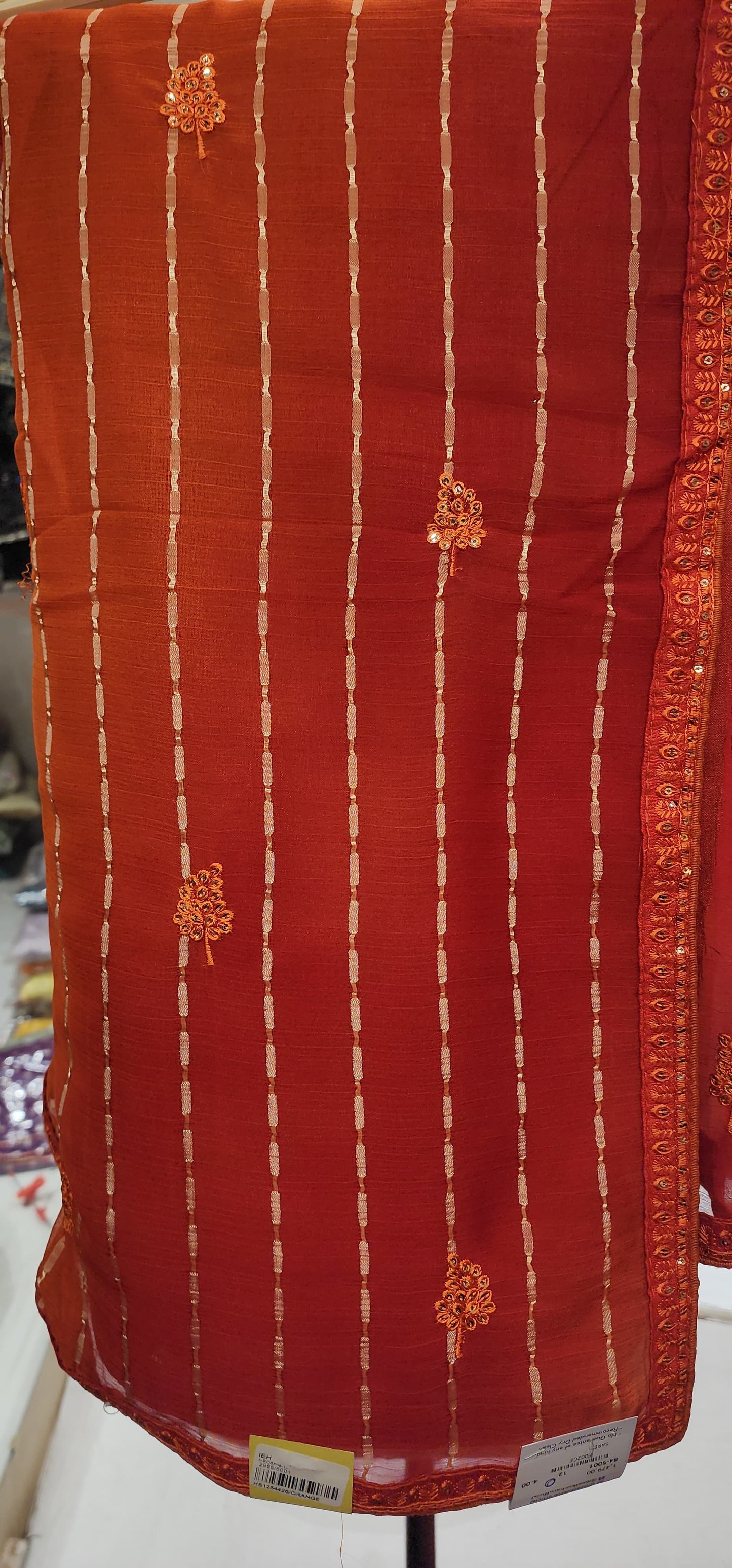 Saree (F002CE)