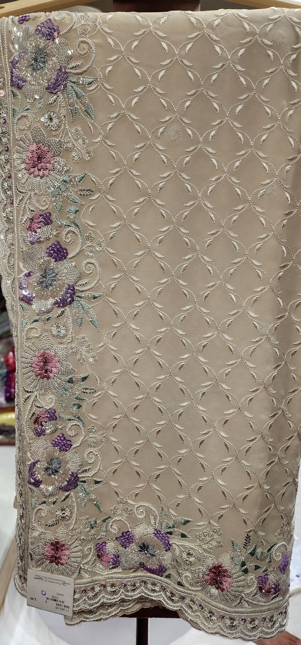 Saree (73058)
