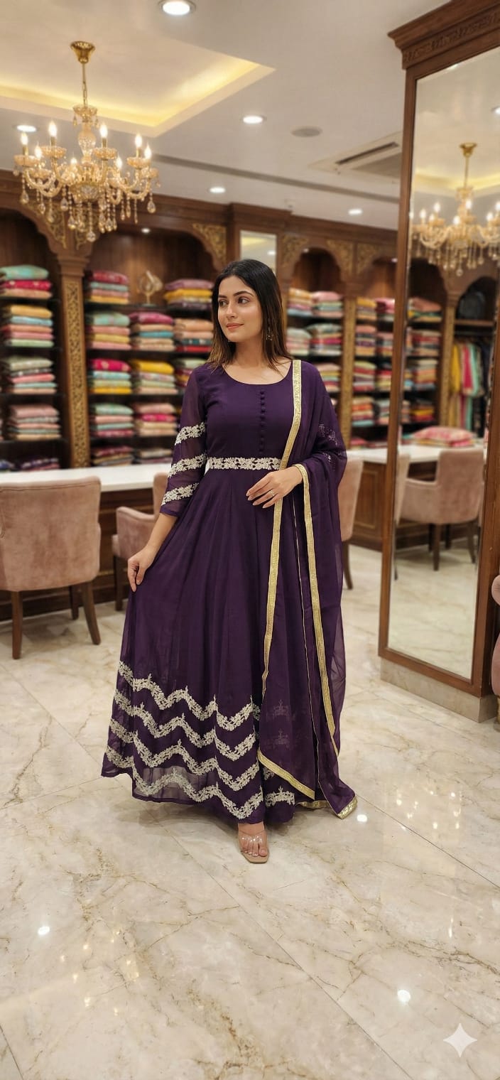Anarkali suit (M)