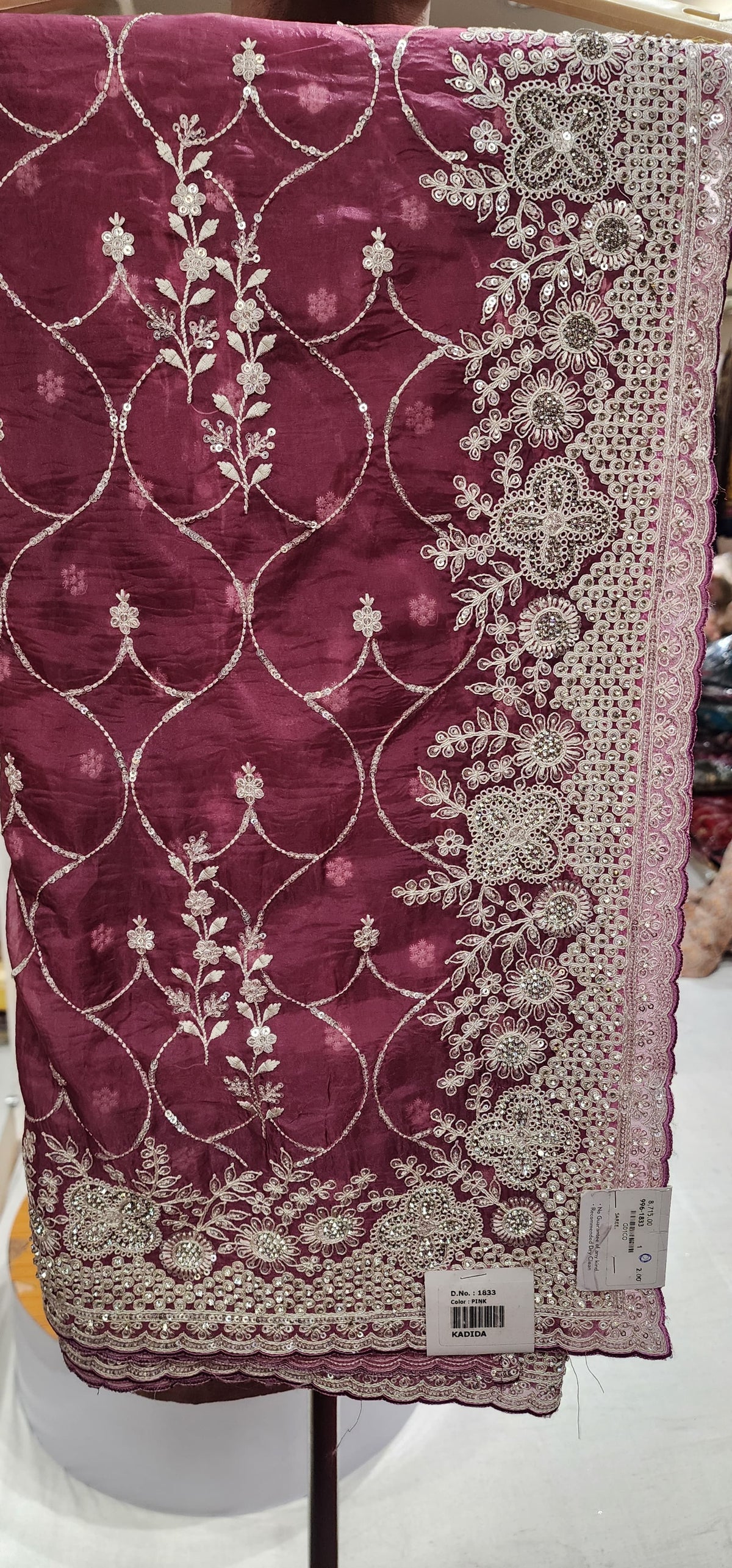 Saree (G01CQ)