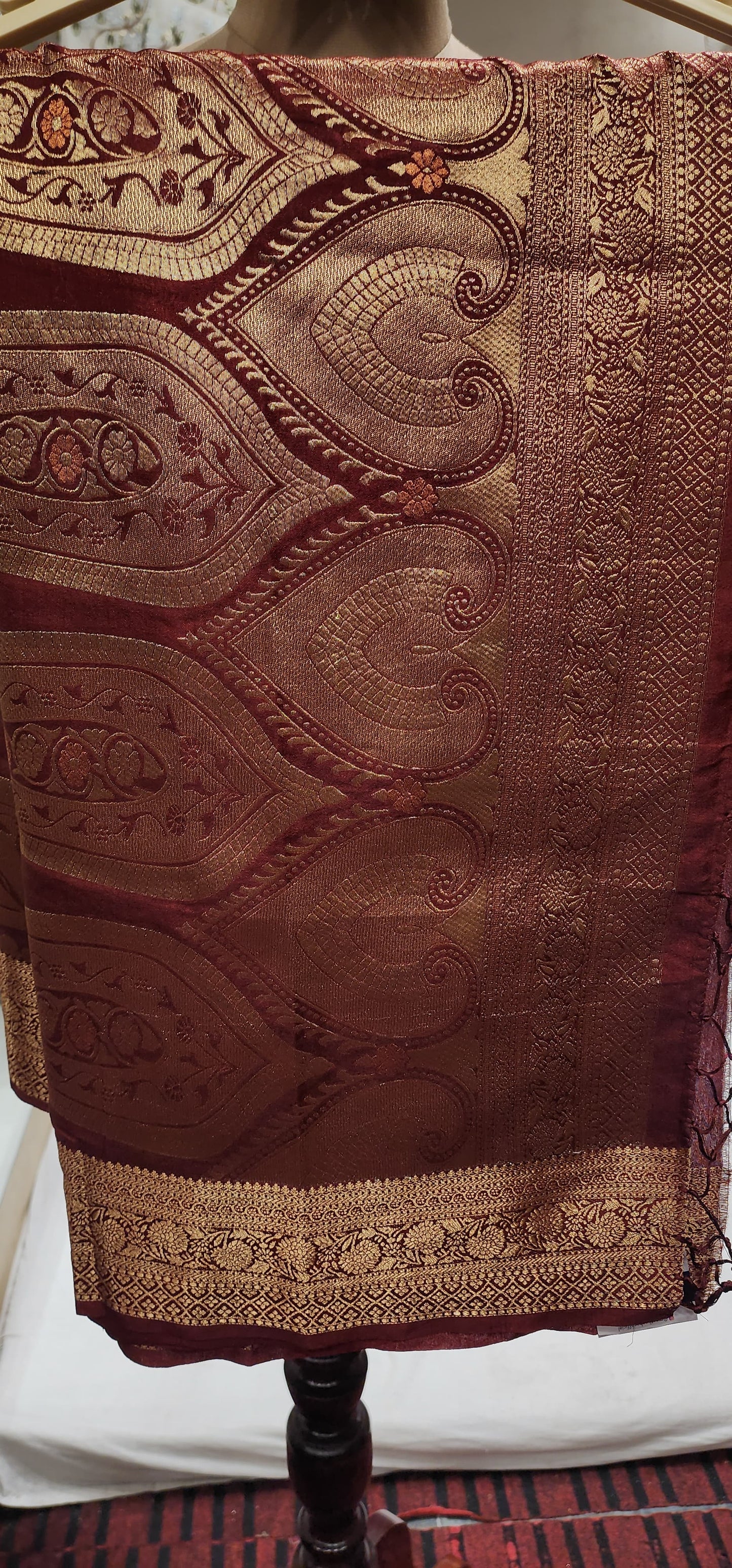 Saree ( G01M8)