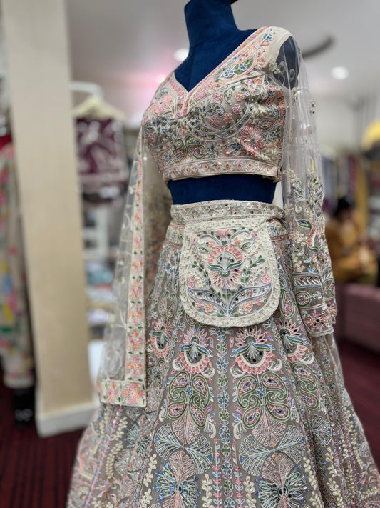 Lehenga (G000JK)