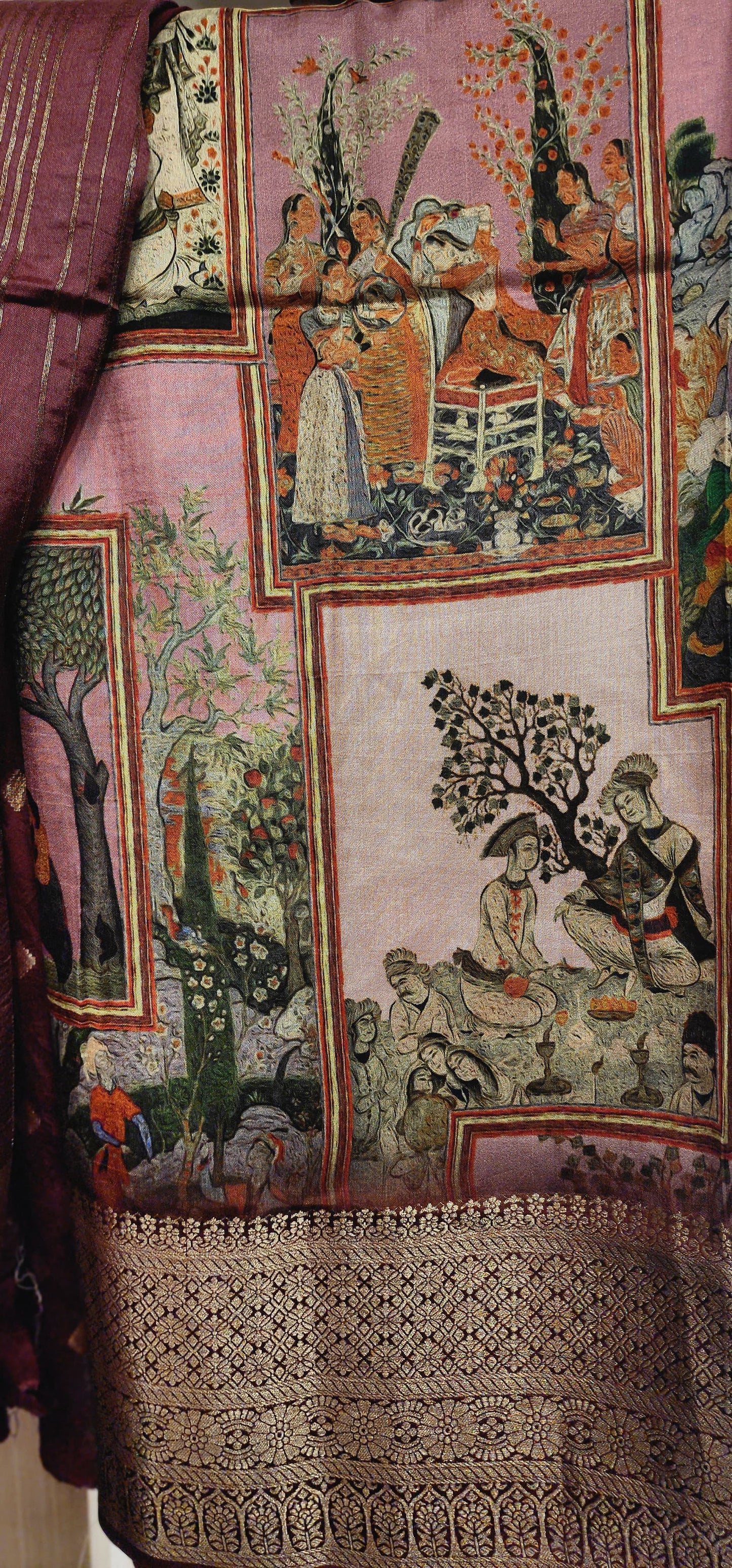 Saree (G000N2)