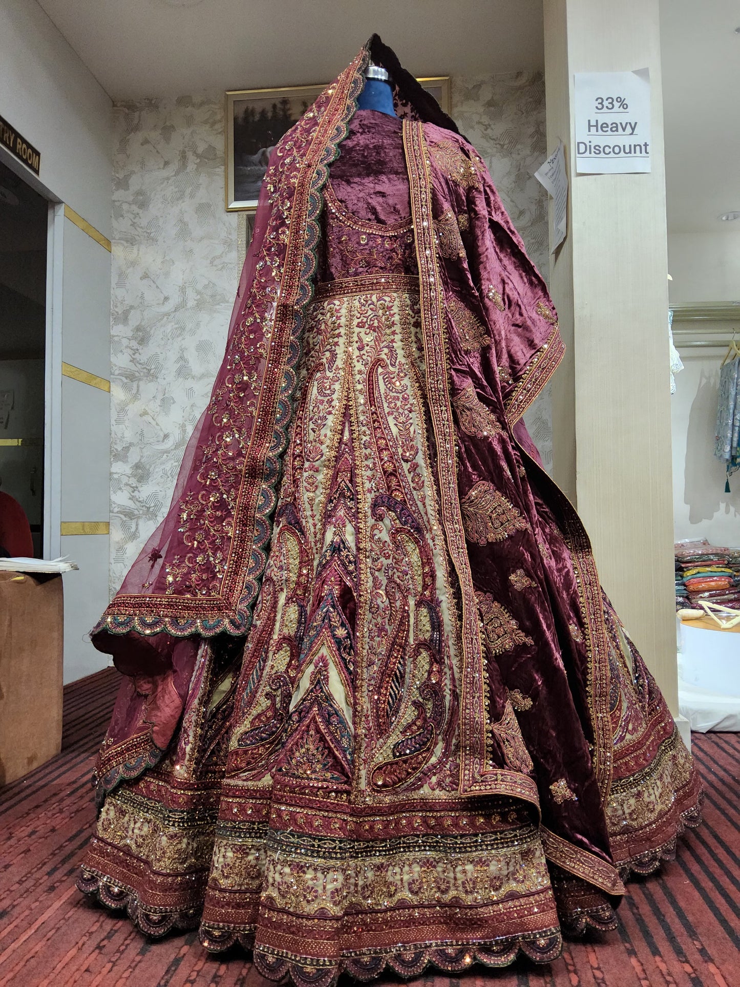 Bridal Lehenga (G000O0)