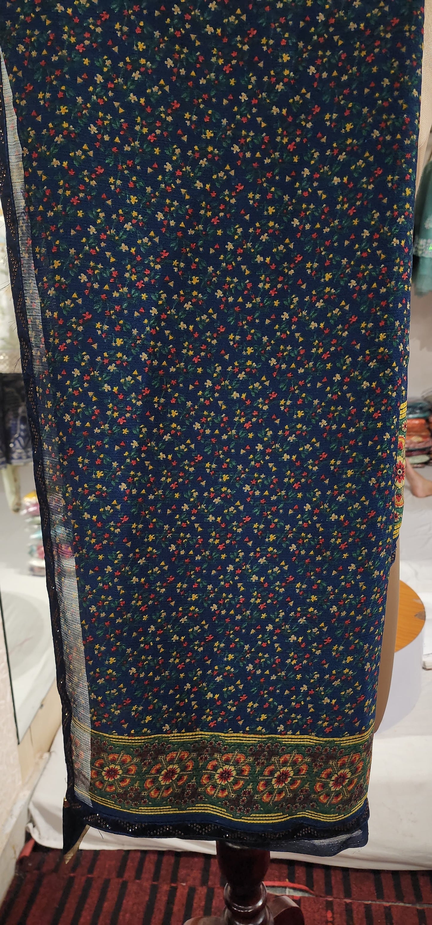 Saree (F002CG)