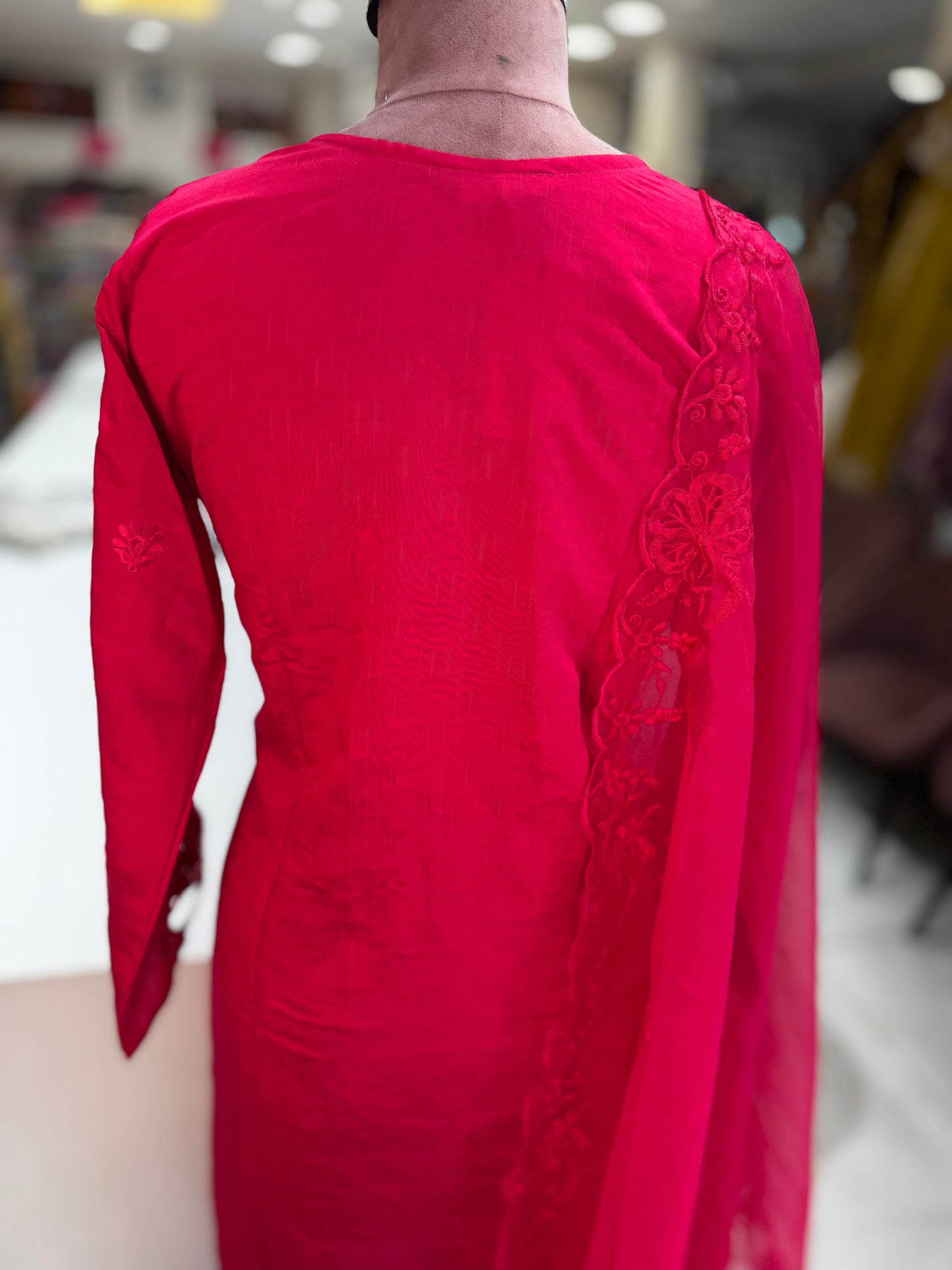 Pakistani suit(M)