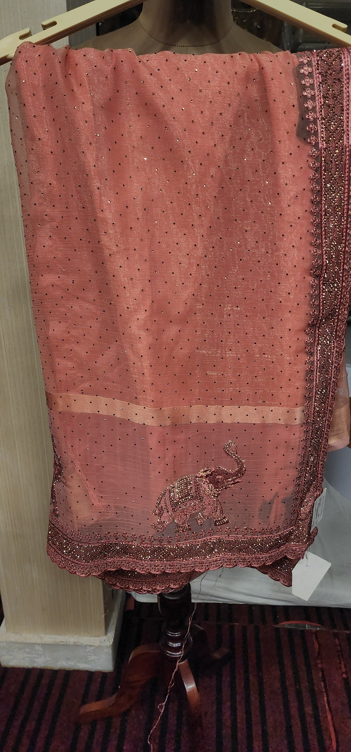 Saree (G000NF)
