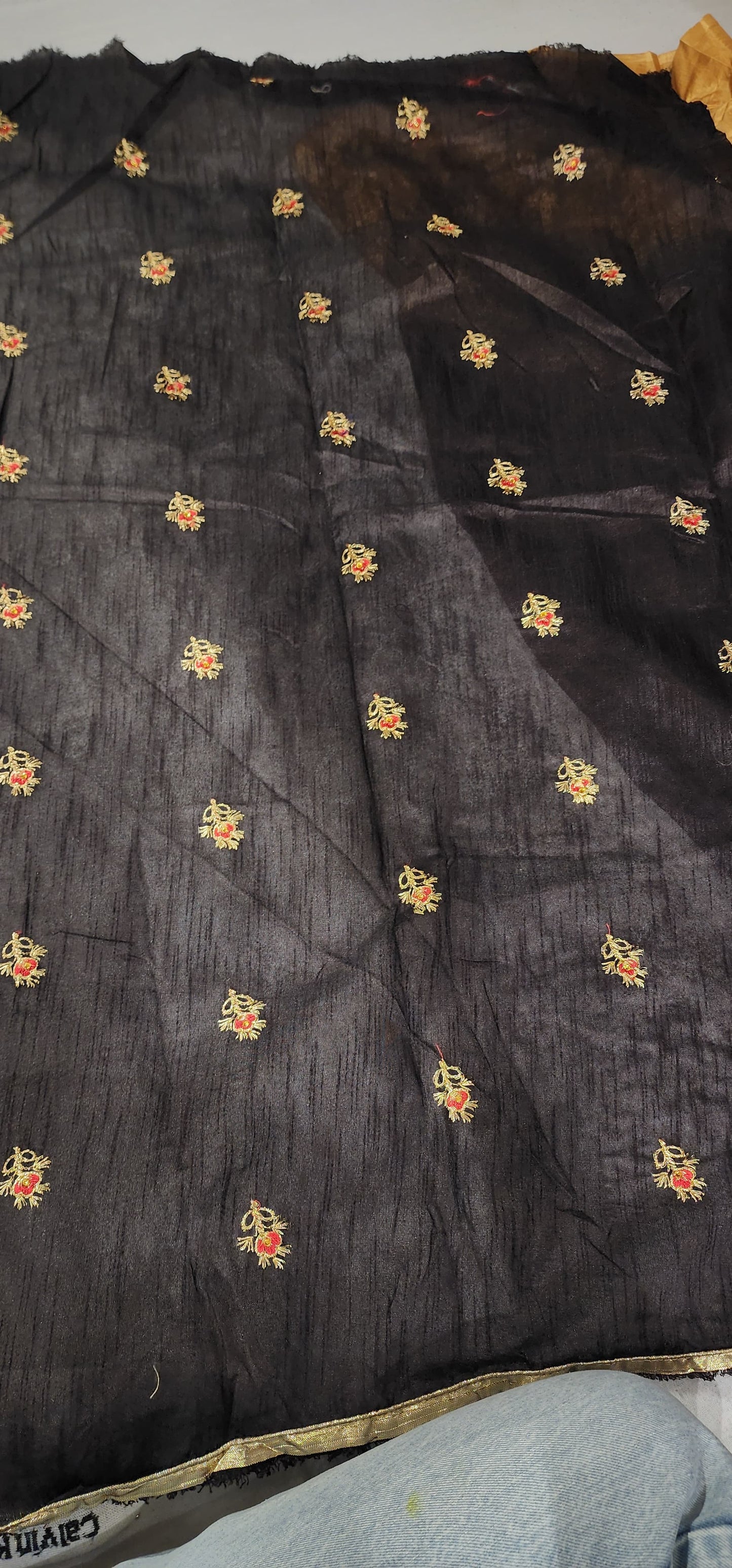 Saree (F000ZD)
