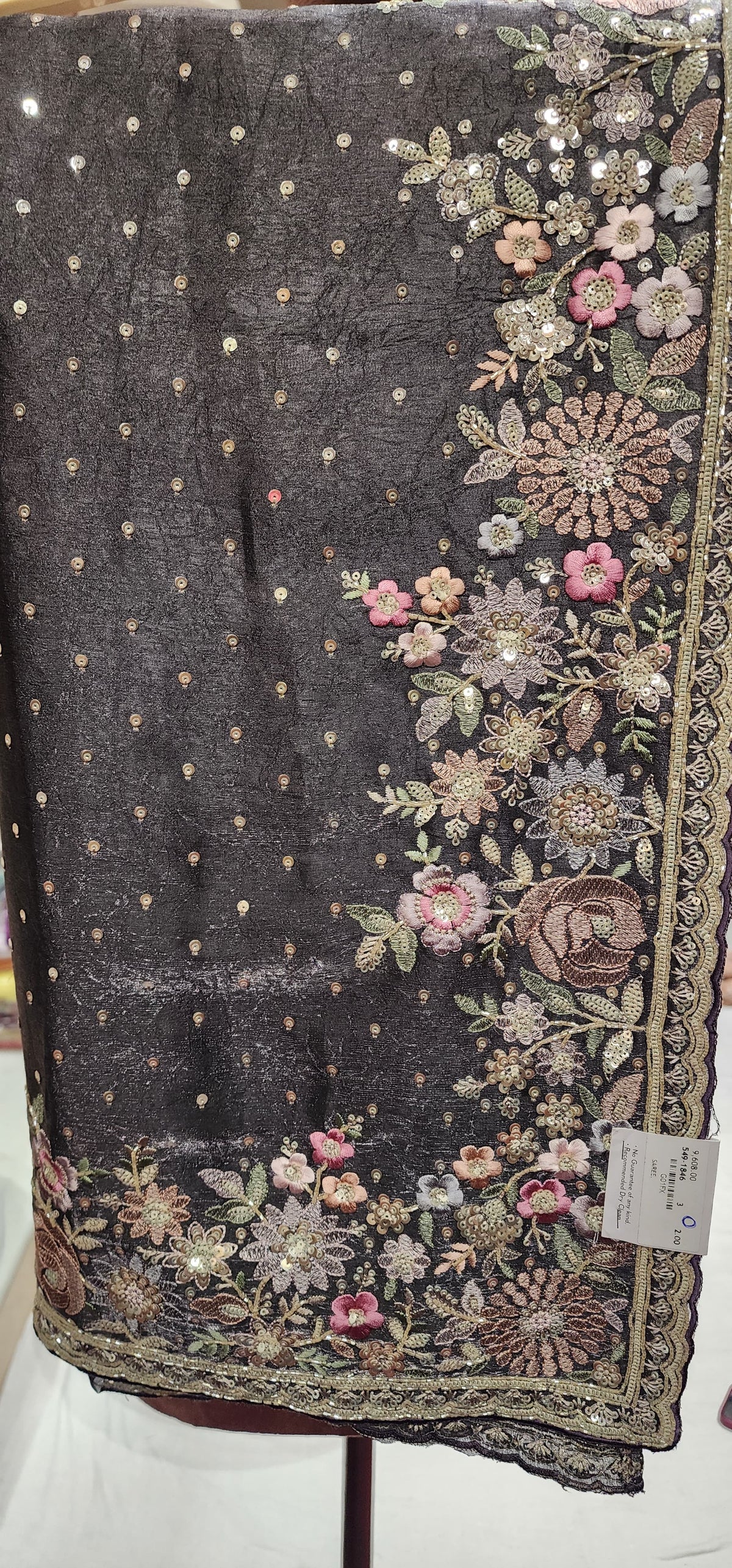 Saree (G01FX)
