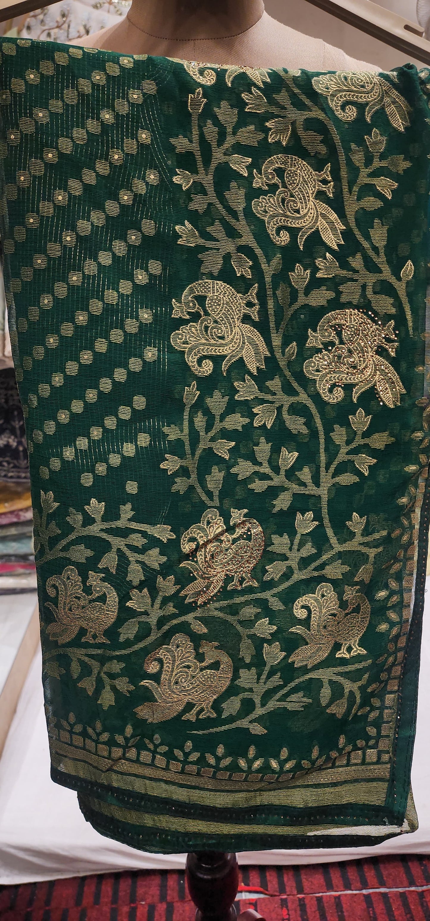 Saree (F002CB)