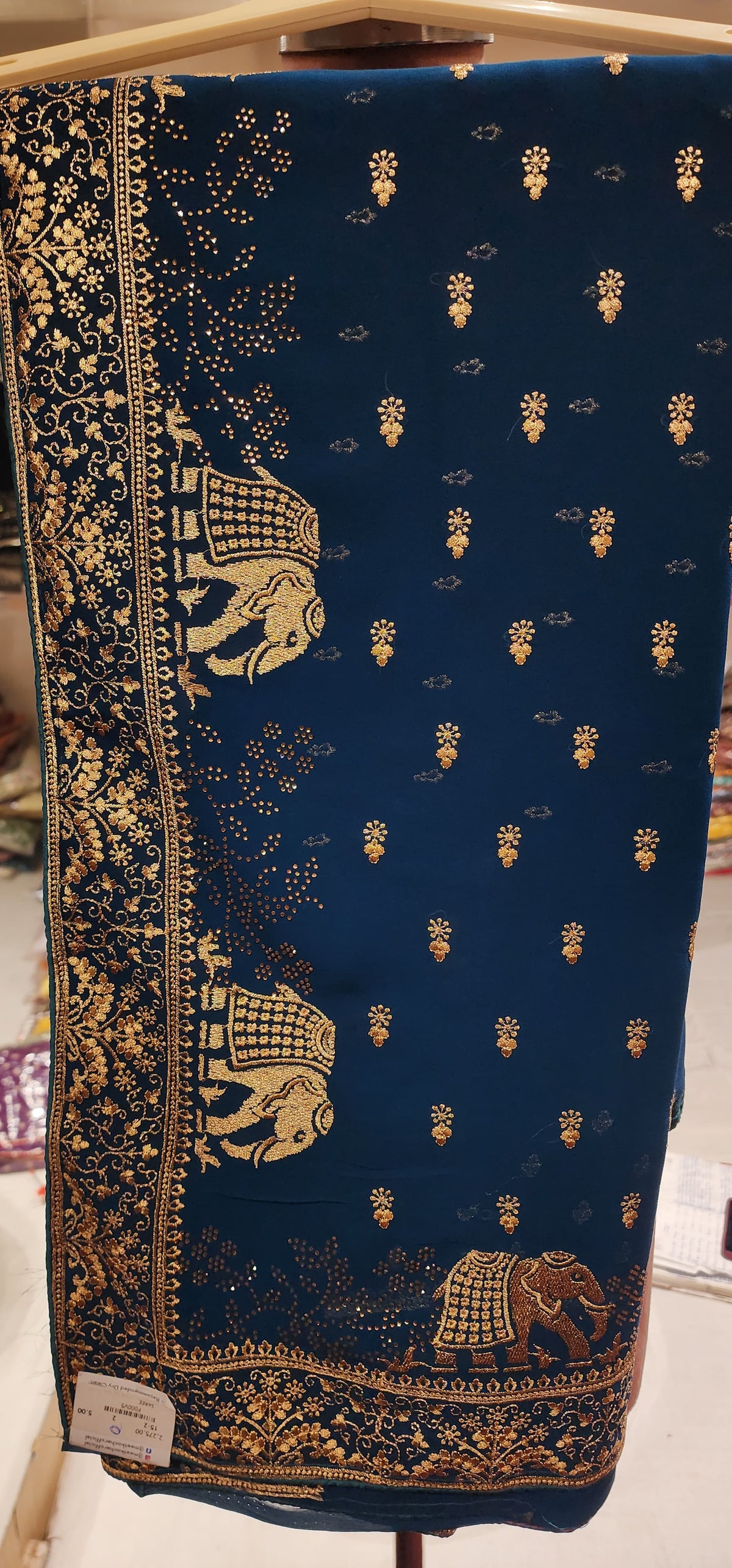 Saree (F000V5)