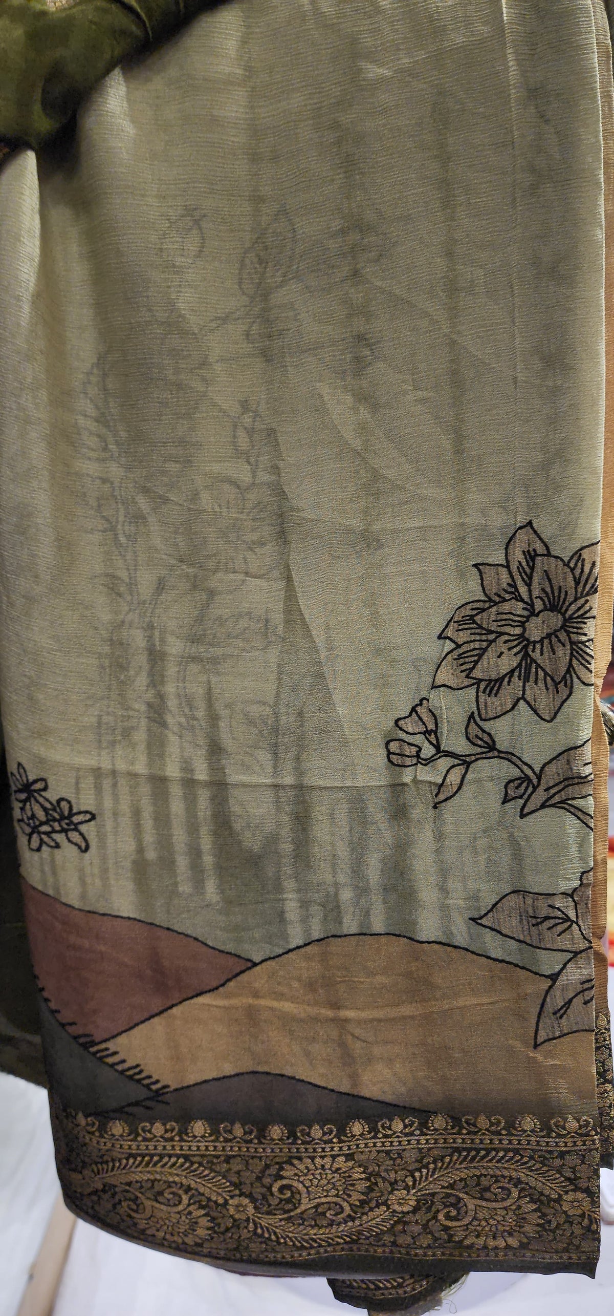 Saree (F0014W)