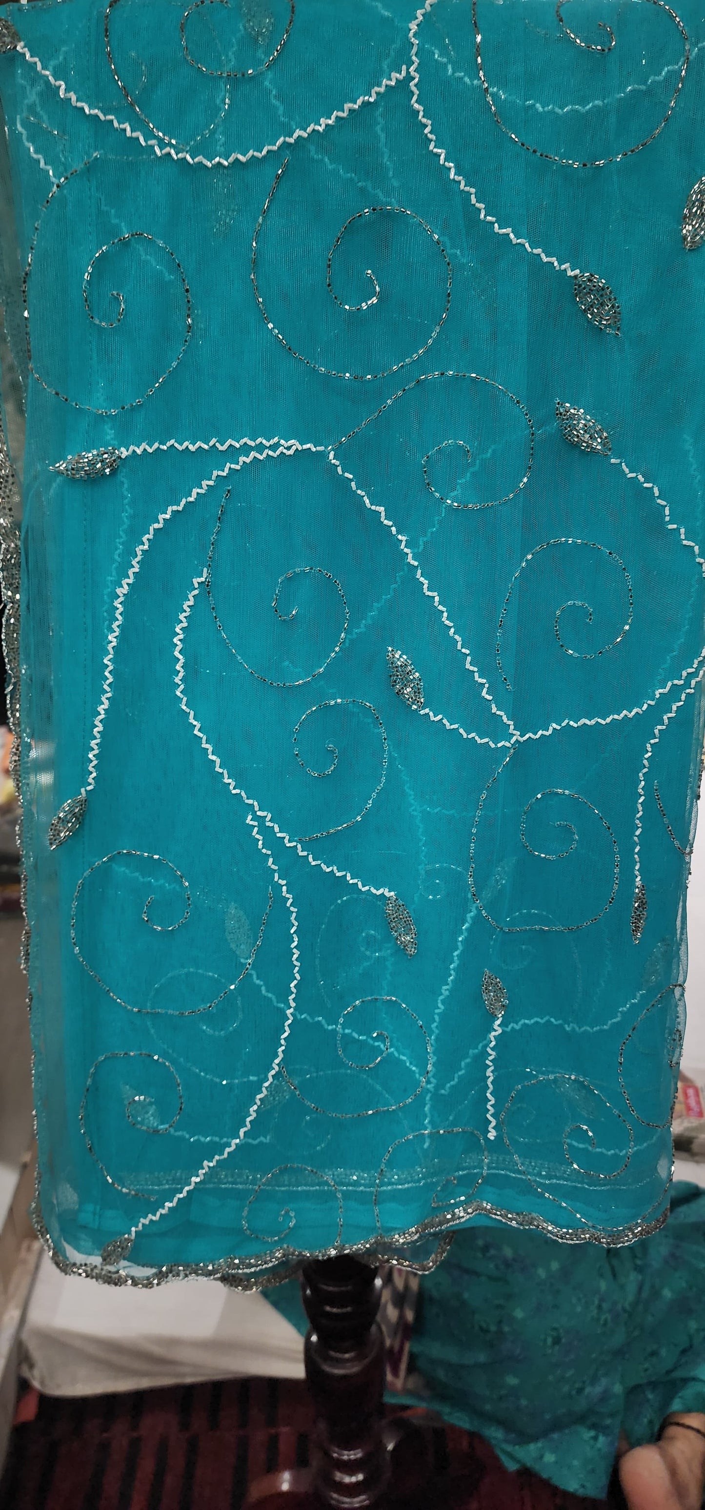Saree (F000HB)
