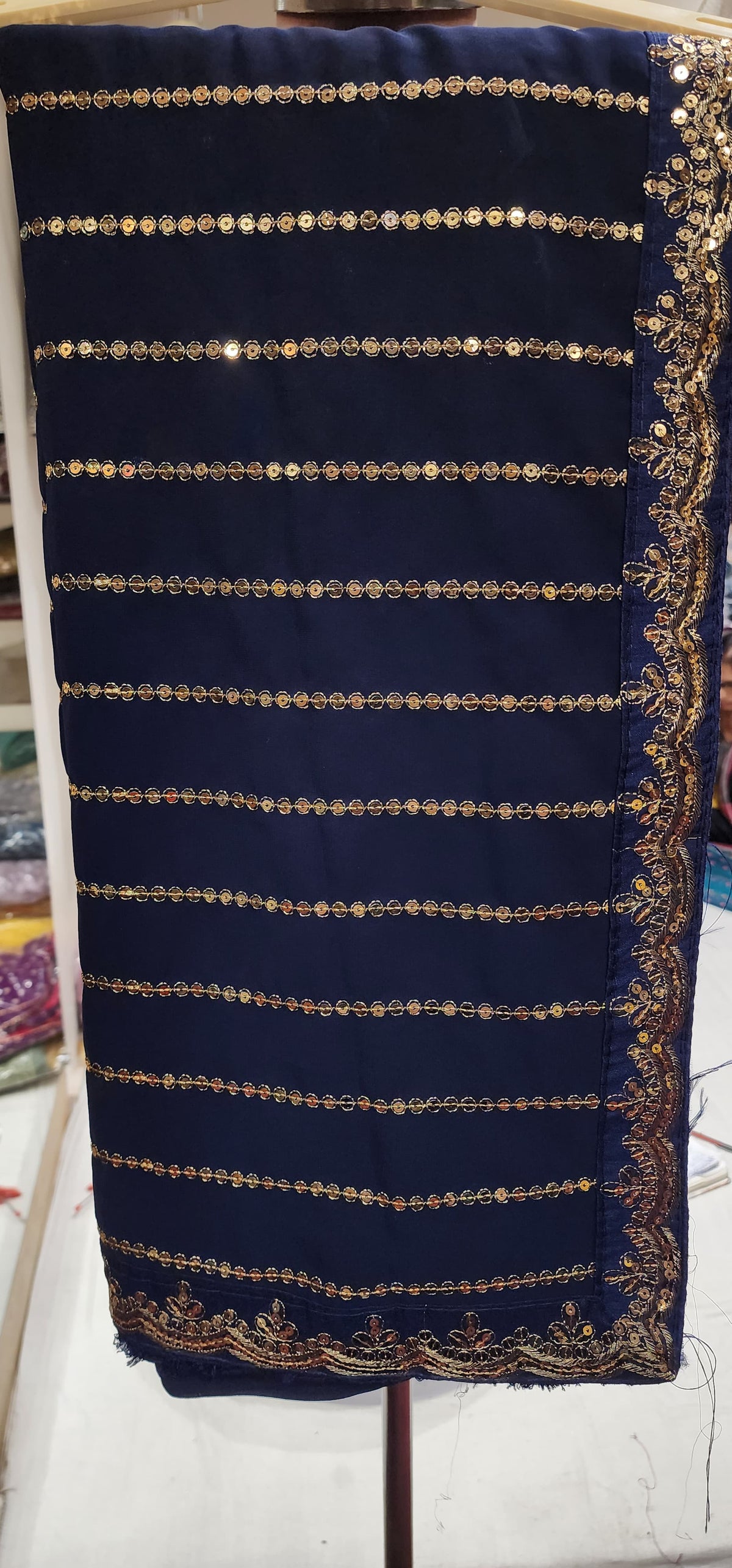Saree (M)