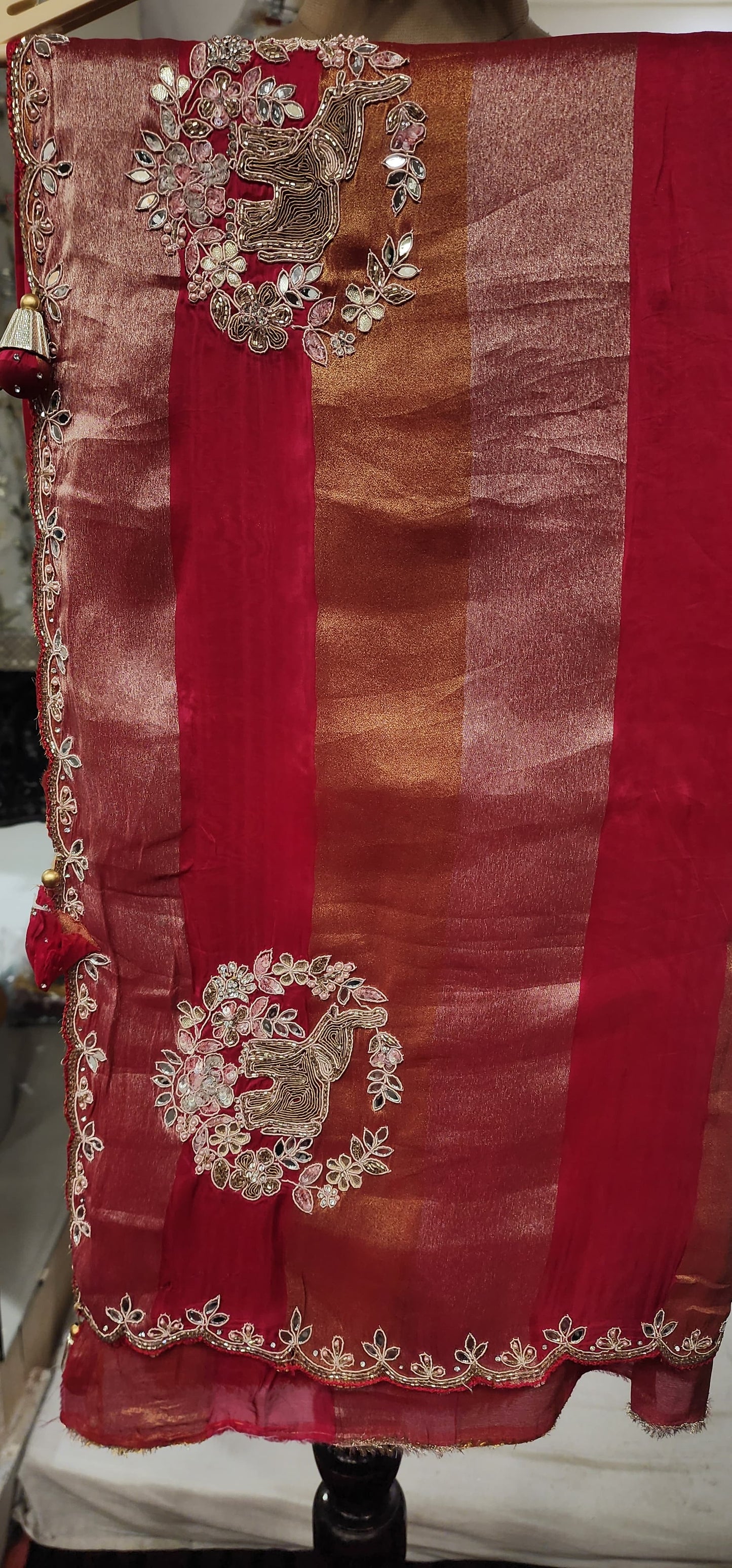 Saree (G01MZ)