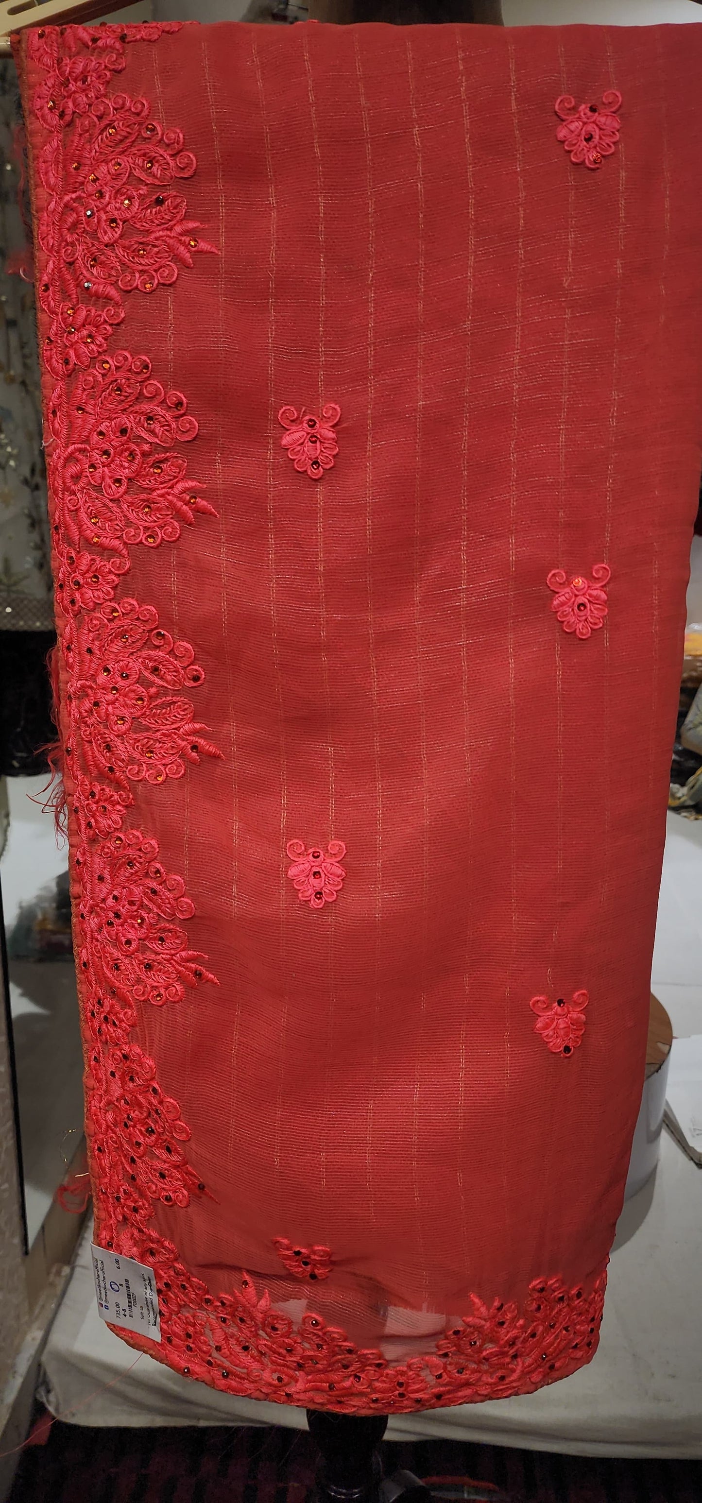 Saree (F000ZF)