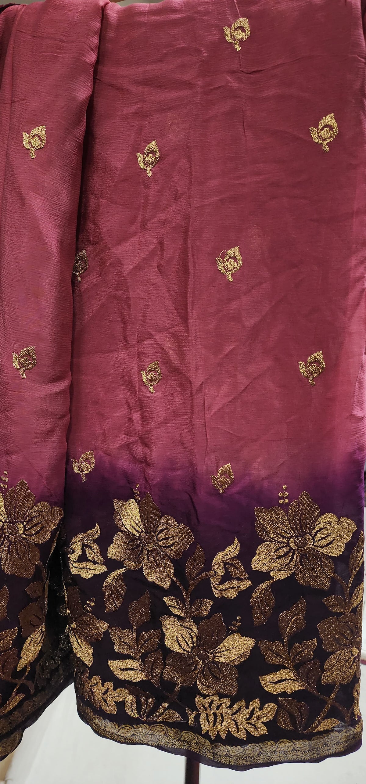 Saree (G01GY)