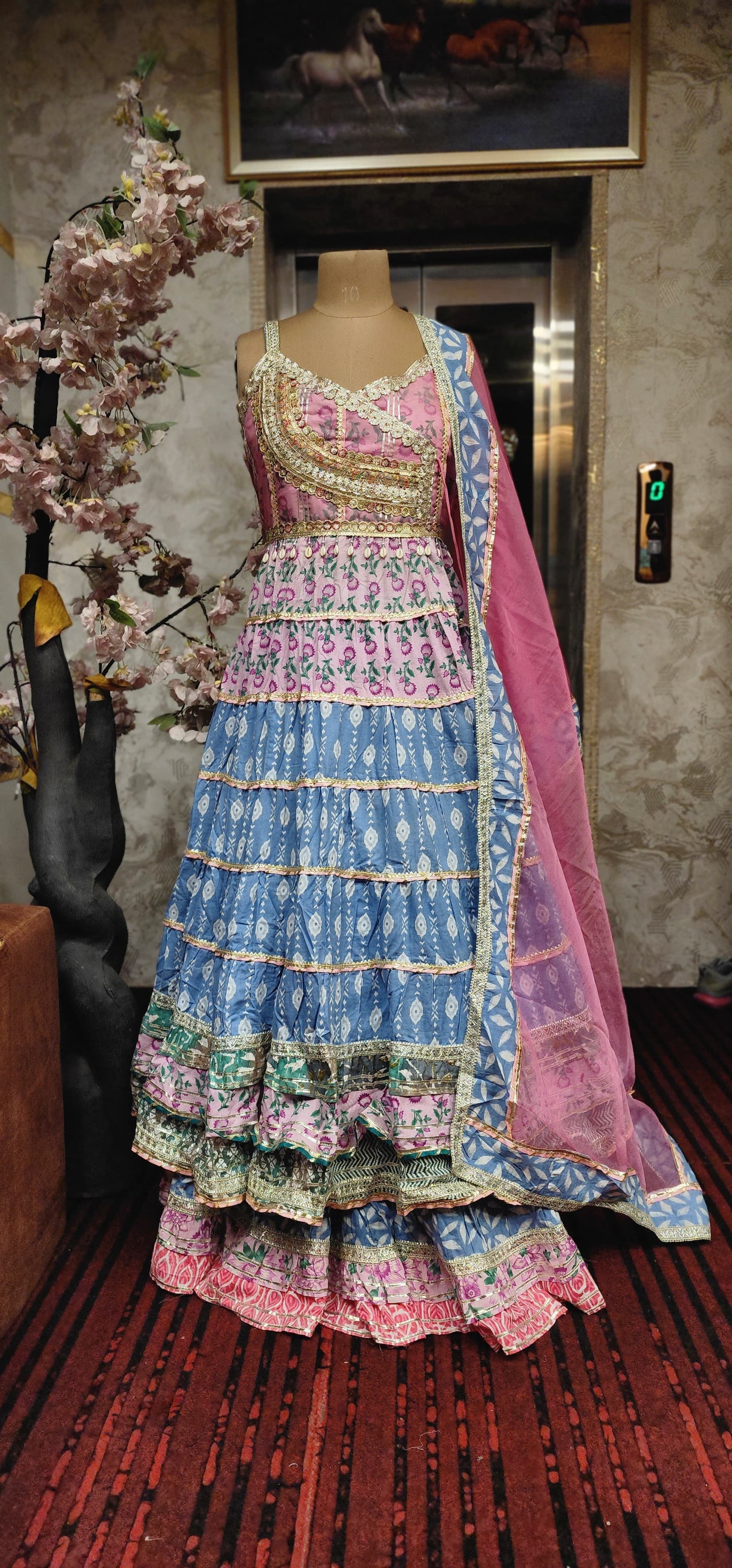 Anarkali suit (f0025H)