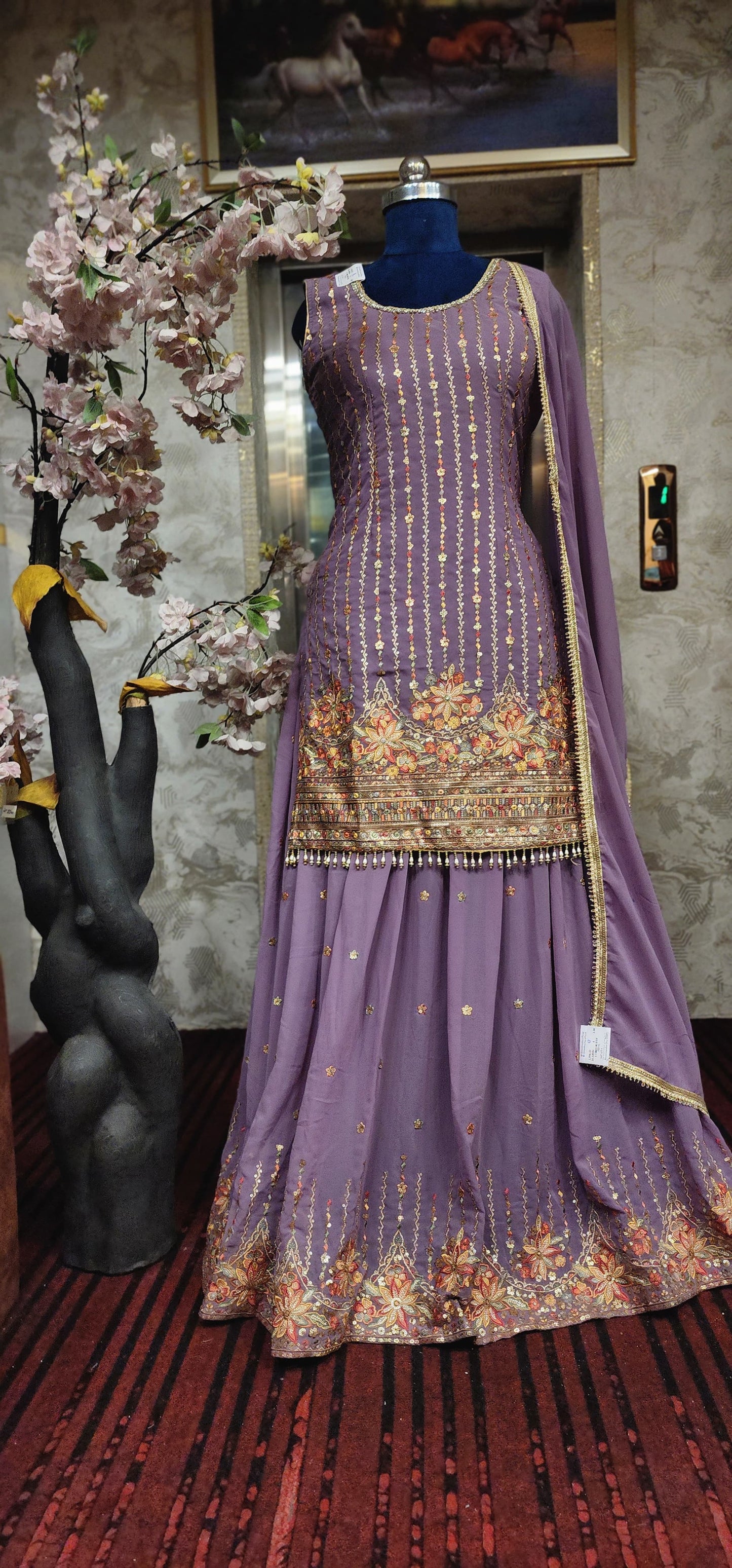 Lehenga Kurti (F0011C)