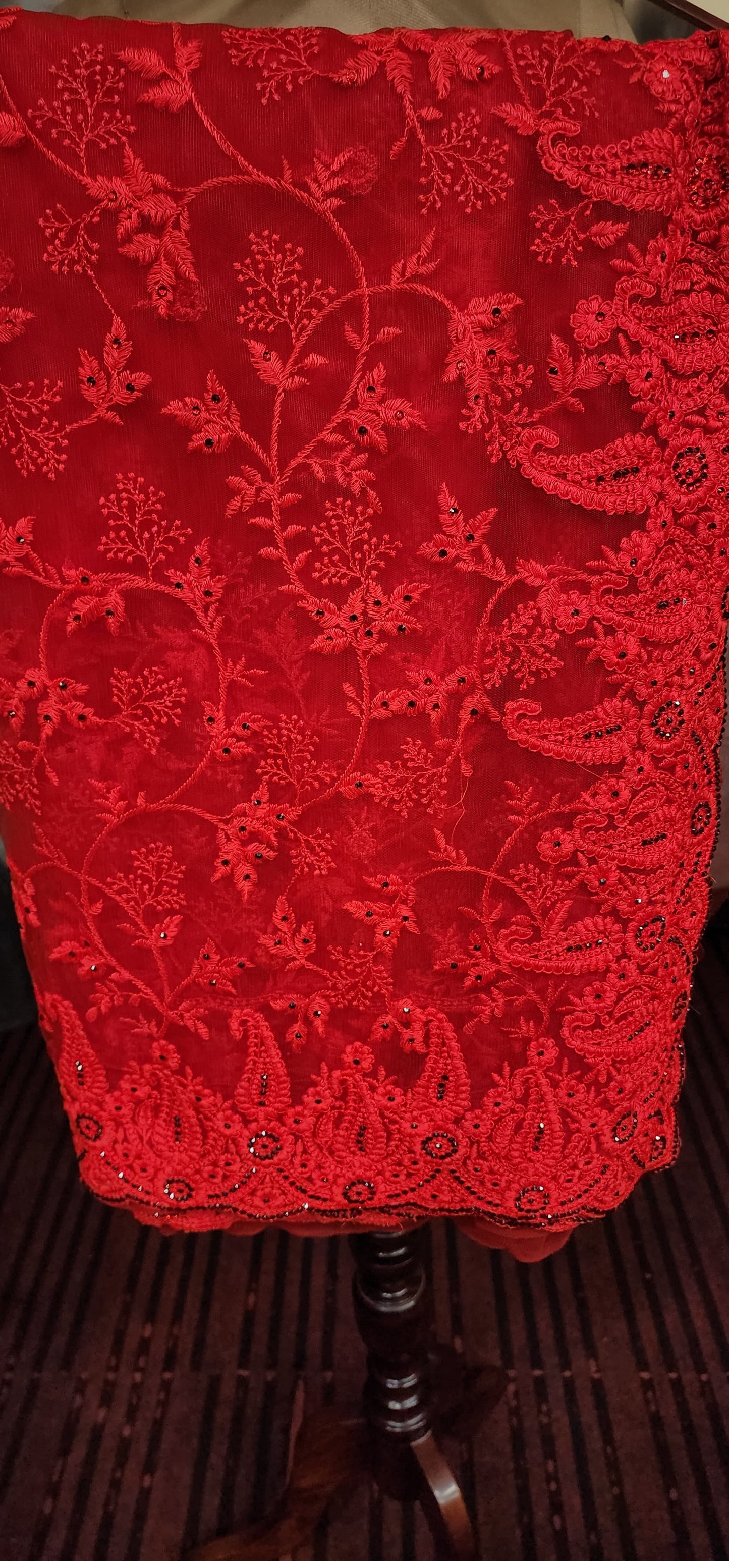Saree (M)