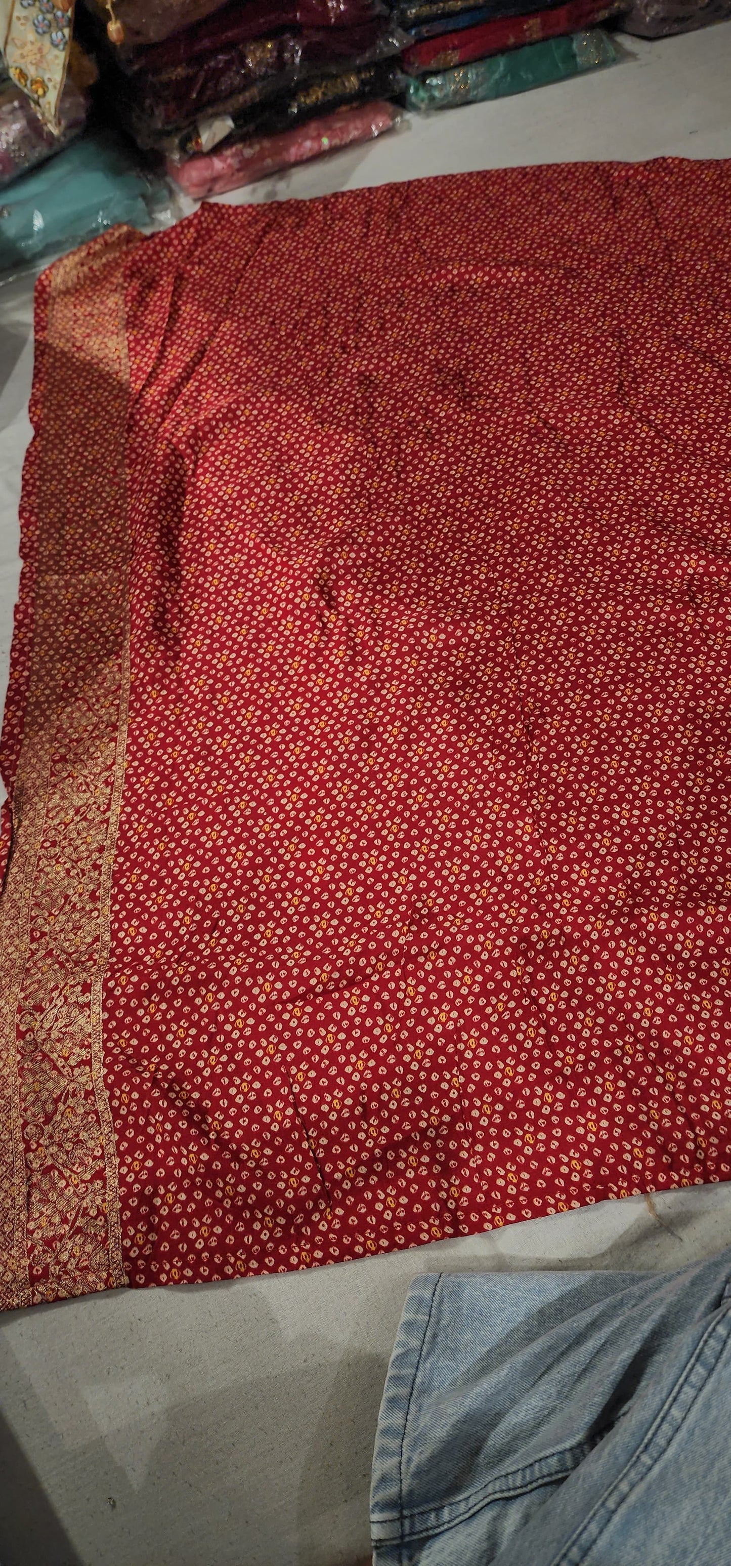 Saree (G01N2)