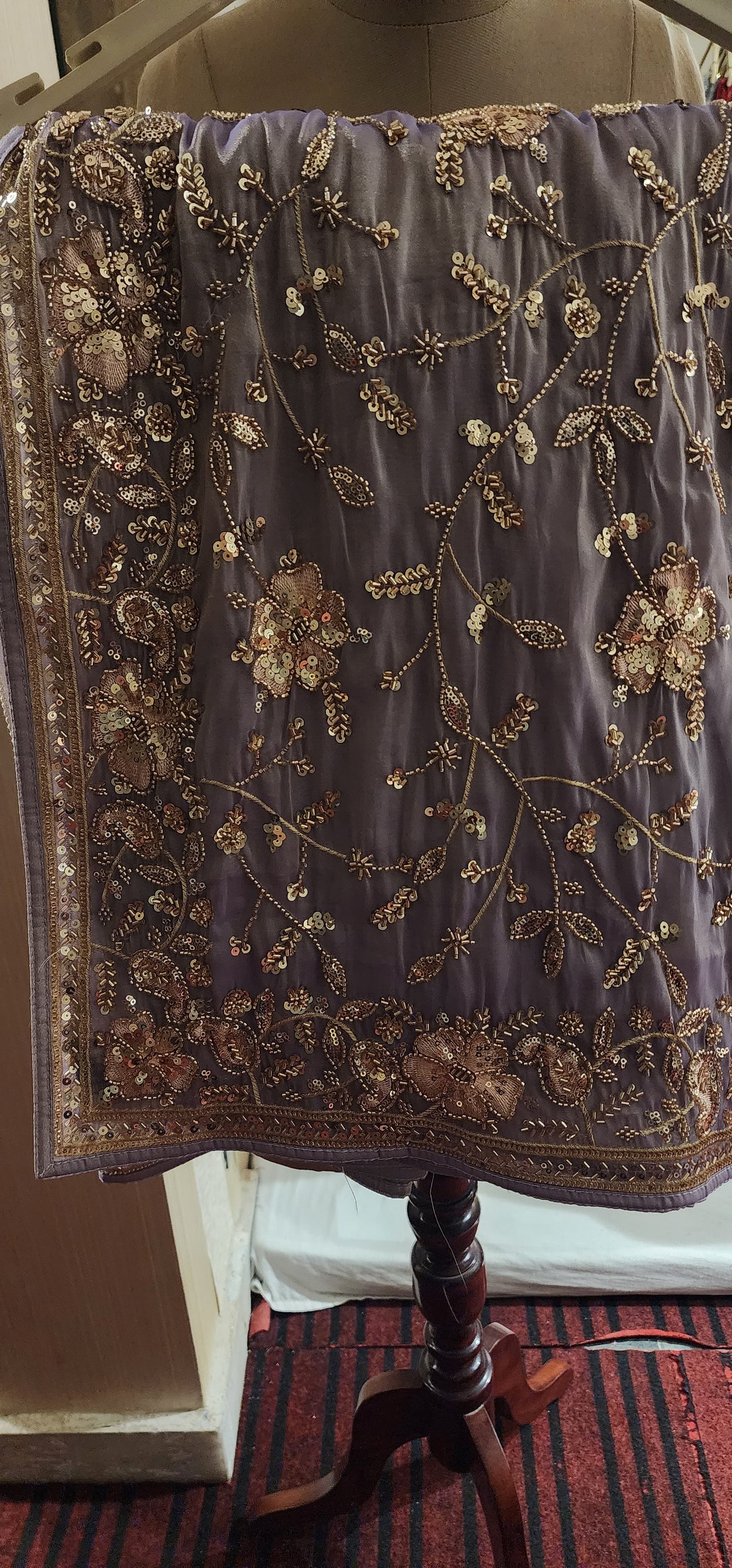 Saree (G01FZ)