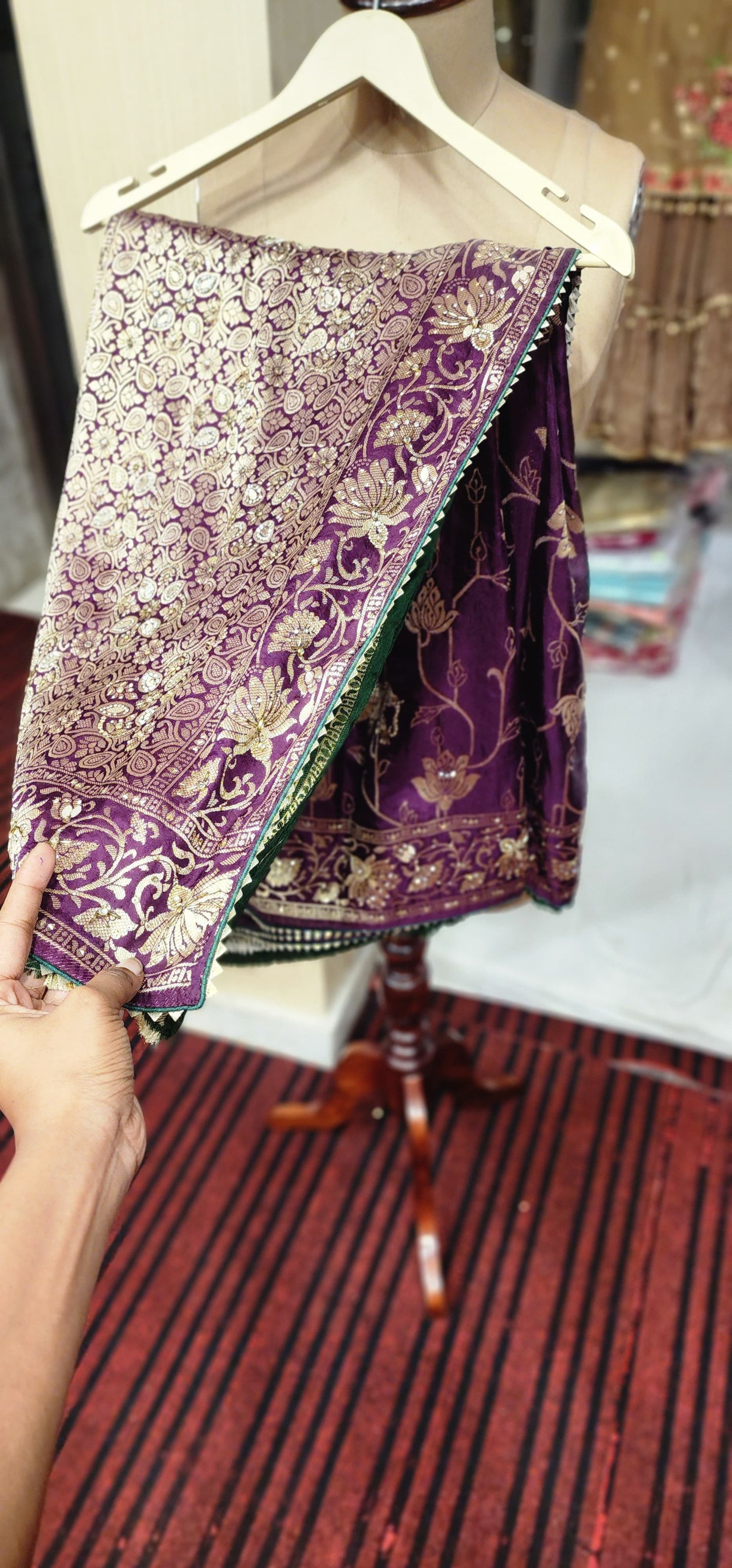 Saree (H0000Y)